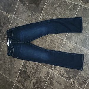 3/25🩵NEW! Levi Jeans. Sz 28×32 stretchy, high rise, straight leg